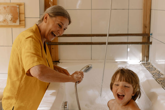 La meilleure manière d’accompagner son enfant dans l’apprentissage de l’hygiène corporelle.